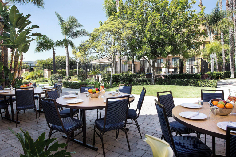Food & Drinks 5, Courtyard by Marriott Costa Mesa South Coast Metro, Orange