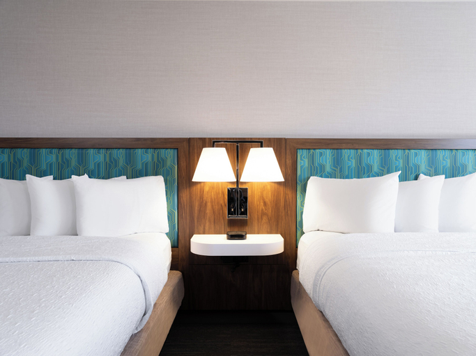 Bedroom 2, Hampton Inn & Suites Boise-Meridian, Ada