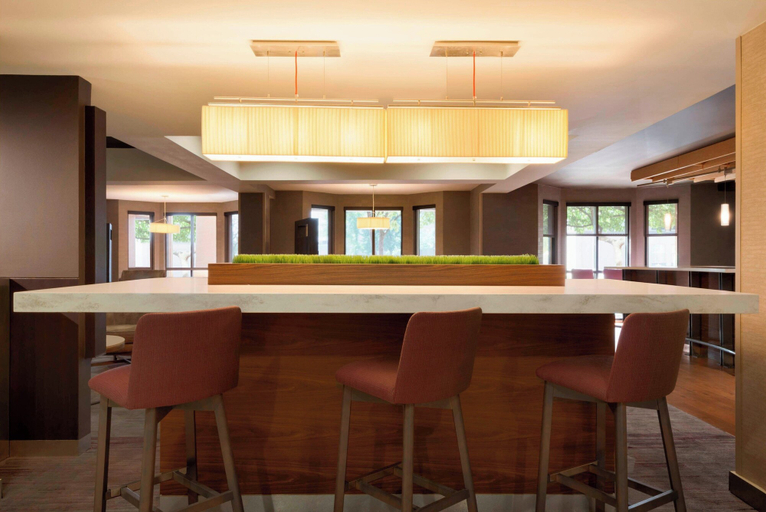 Food & Drinks 4, Courtyard by Marriott Akron Fairlawn, Summit