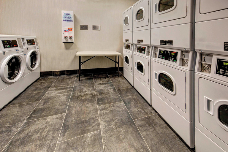 Bathroom 5, Residence Inn by Marriott Kansas City Downtown/ Convention, Kansas City