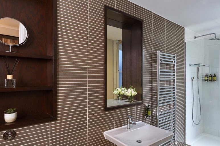 Bathroom 5, Fraser Suites Queens Gate, London