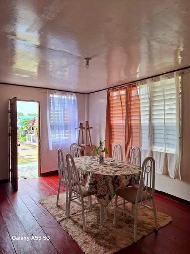 Dining Room, La Freyah's Homestay, San Isidro