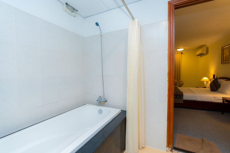 Bathroom 2