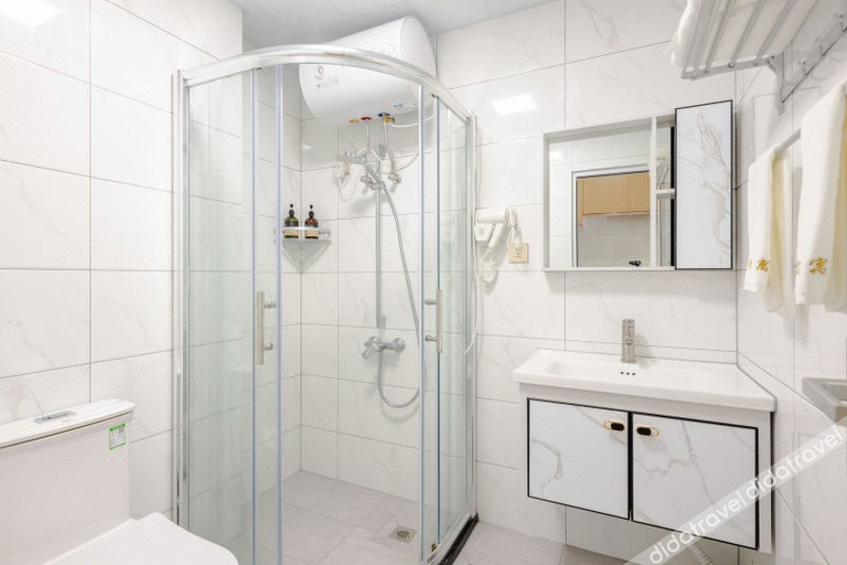Bathroom 3, ROOMME, Haikou