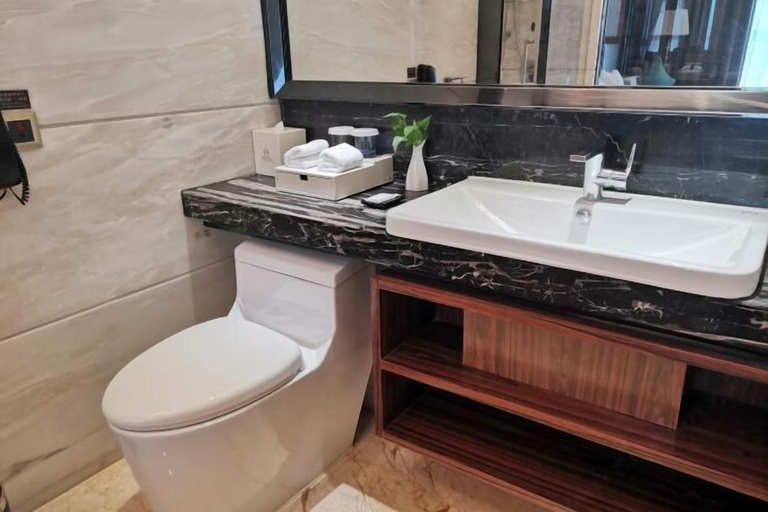 Bathroom 12