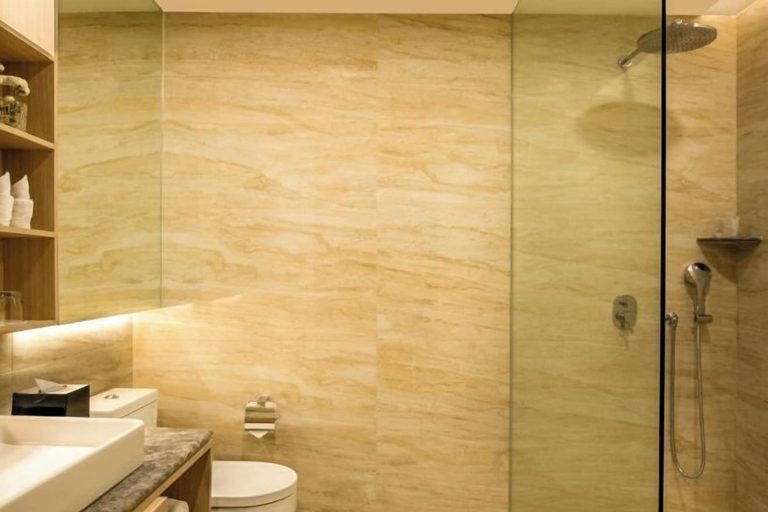 Bathroom 22