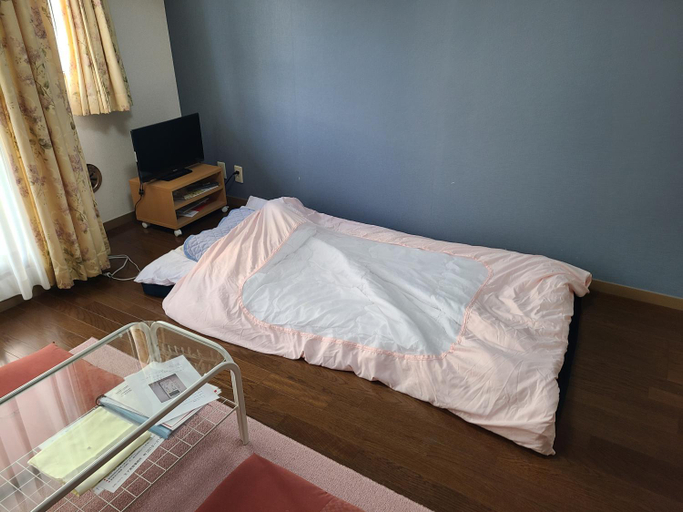 Bedroom 5, ホテルサンクリスター 201, Kita
