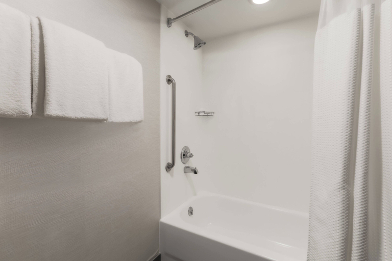 Bathroom 4, Courtyard by Marriott Boulder Broomfield, Boulder