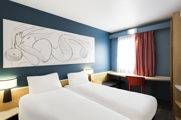Bedroom 3, ibis Bordeaux Pessac Route des Vins Hotel, Gironde