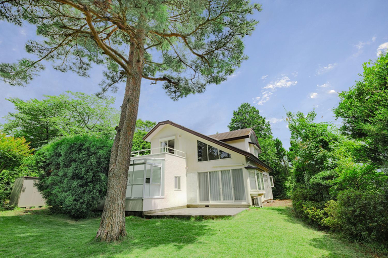 Suite Villa Izu Ippekiko, Itō