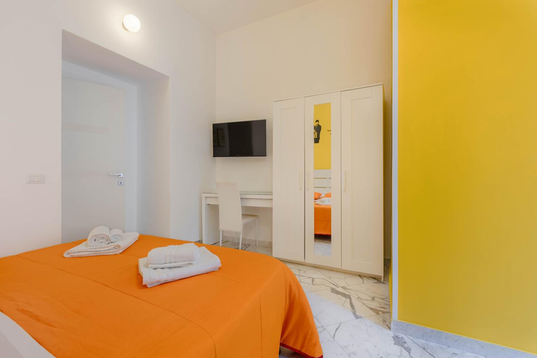 Bedroom 3, B&B Colori e Note, Napoli