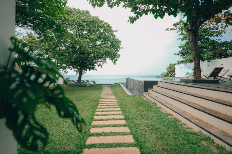 Others 5, Cliff Stories, Thiruvananthapuram