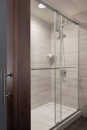 Bathroom 5, Fullerton Marriott at California State University, Orange