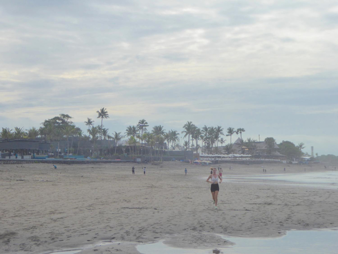 Food & Drinks, Berawa Canggu Bali Villa Beachfront Sunsets, Badung