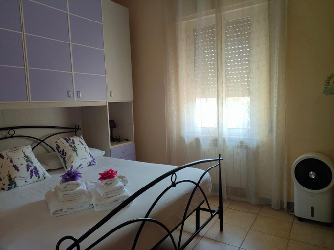 Others 2, Ros' s house, Viterbo