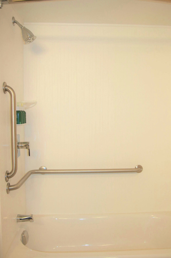 Bathroom 13