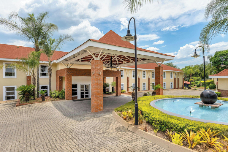 Exterior & Views 2, Protea Hotel by Marriott Nelspruit, Ehlanzeni