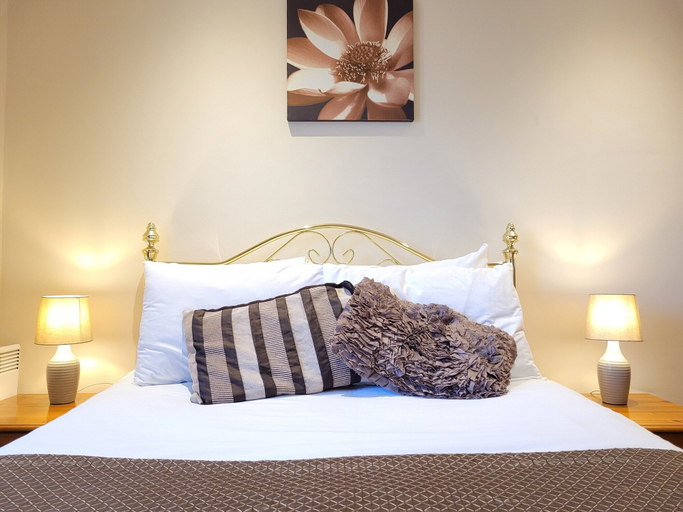 Bedroom 2, The Old Rectory Hotel, Norfolk