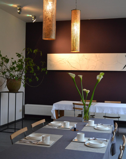 Others 5, Aubergine, West-Vlaanderen