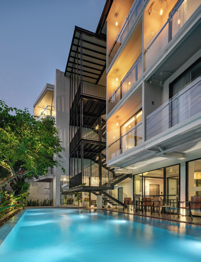 Sport & Beauty 1, POR Thapae Gate, Muang Chiang Mai