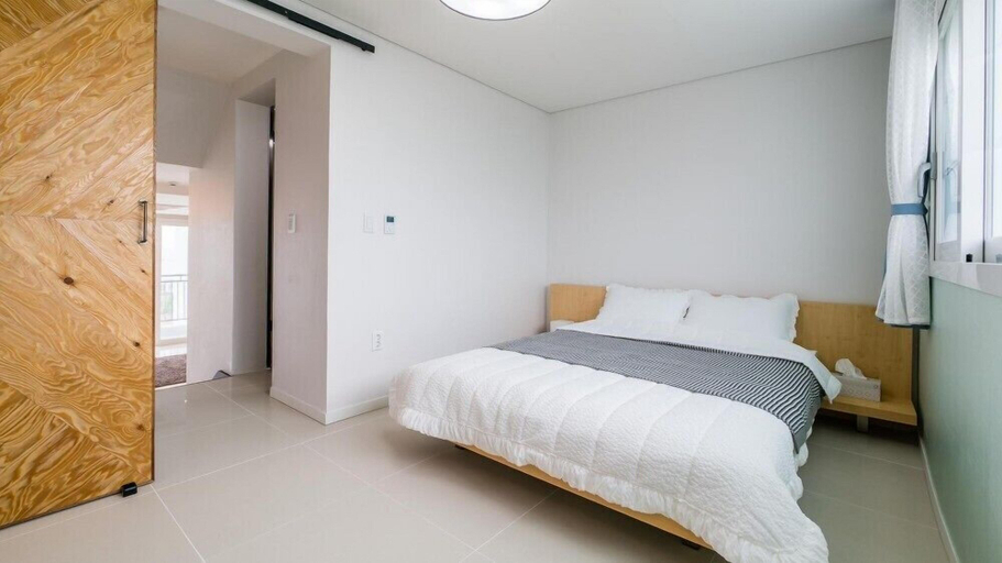 Bedroom 11