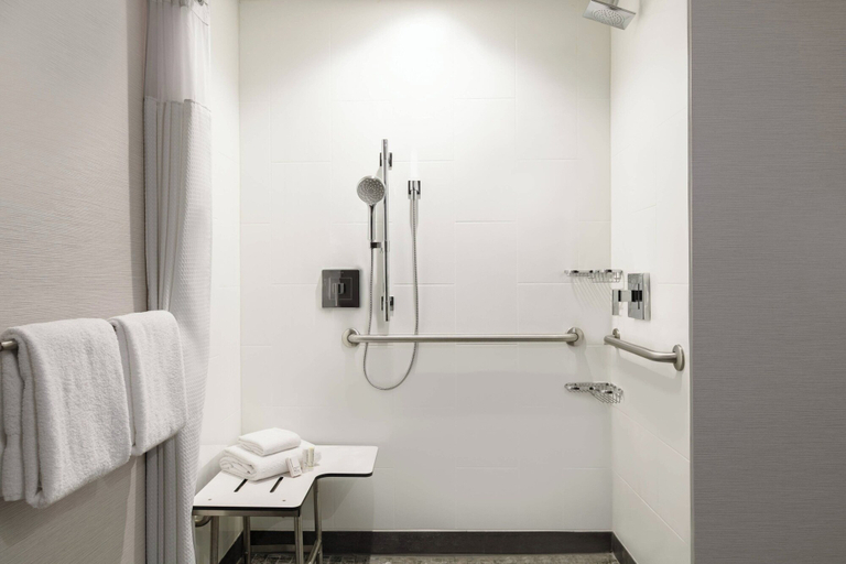 Bathroom 4, Courtyard by Marriott Lancaster, Lancaster