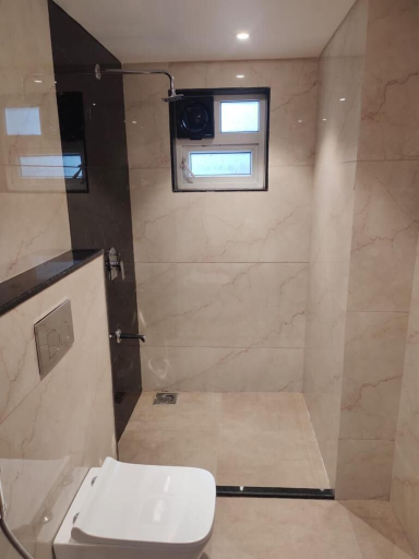 Bathroom 5, Shree Inn by Tamanna Hotels, Pune