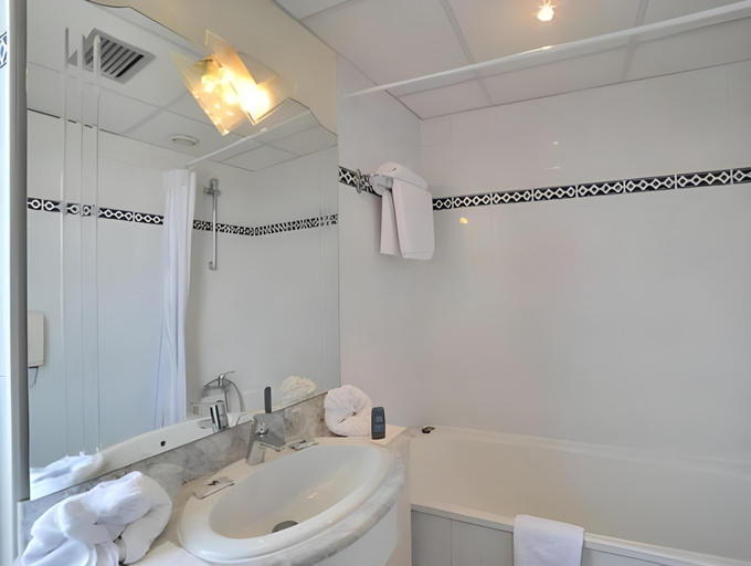 Bathroom 8