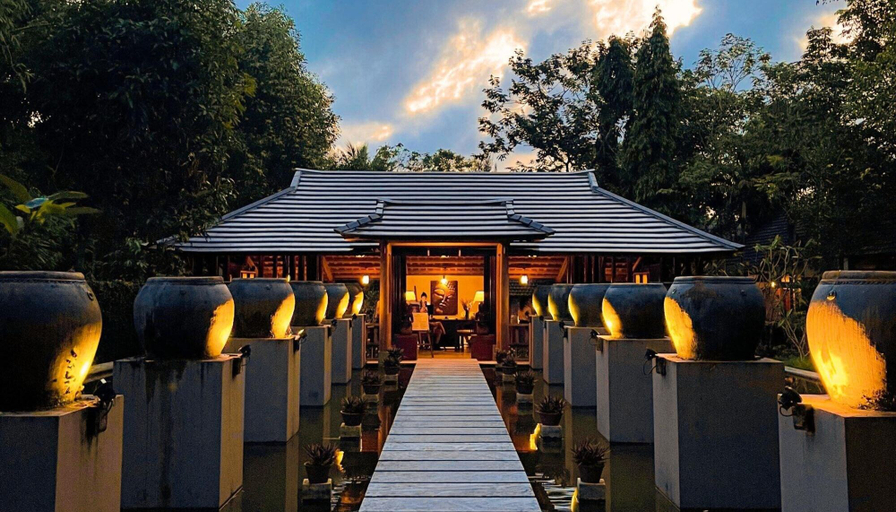 Restaurant 12