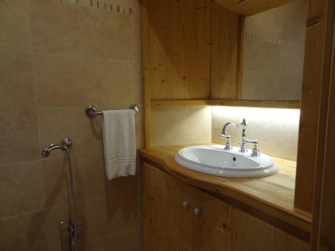 Bathroom 3, Hotel GALENO - 3 Cime Vista -, Belluno