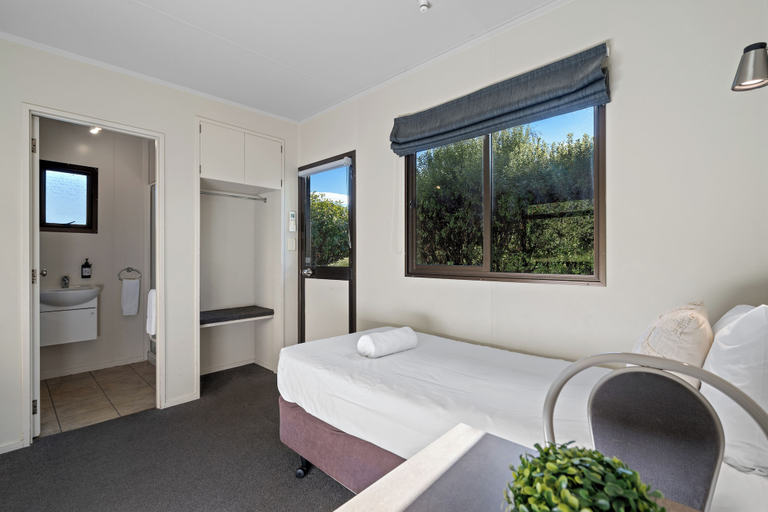 Bedroom 4, Tasman Holiday Parks - Picton, Marlborough