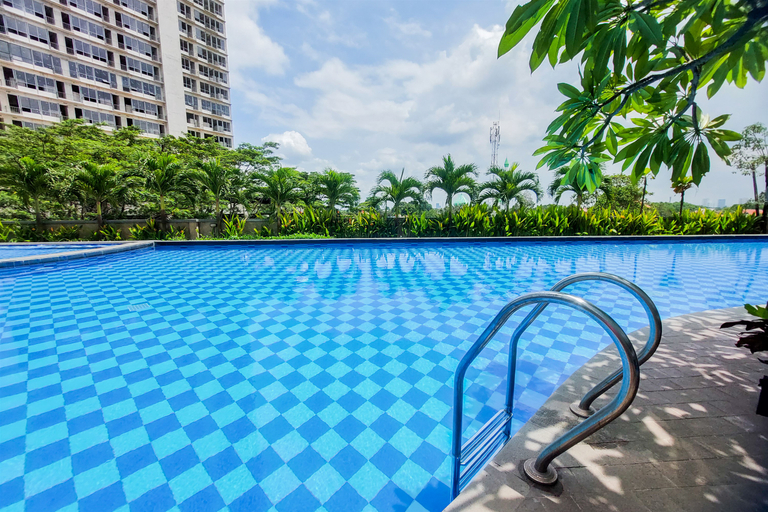 Sport & Beauty, Nice and Cozy 2BR at Parkland Avenue Apartment By Travelio, Tangerang Selatan