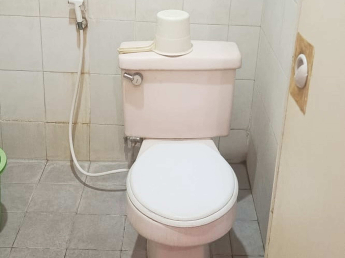 Bathroom 5