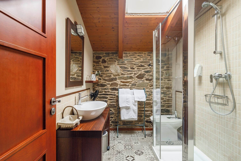 Bathroom 4, Casa DonaMaría, A Coruña