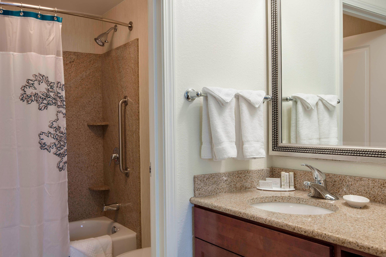 Bathroom 3, Residence Inn Marriott Chicago Midway, Cook