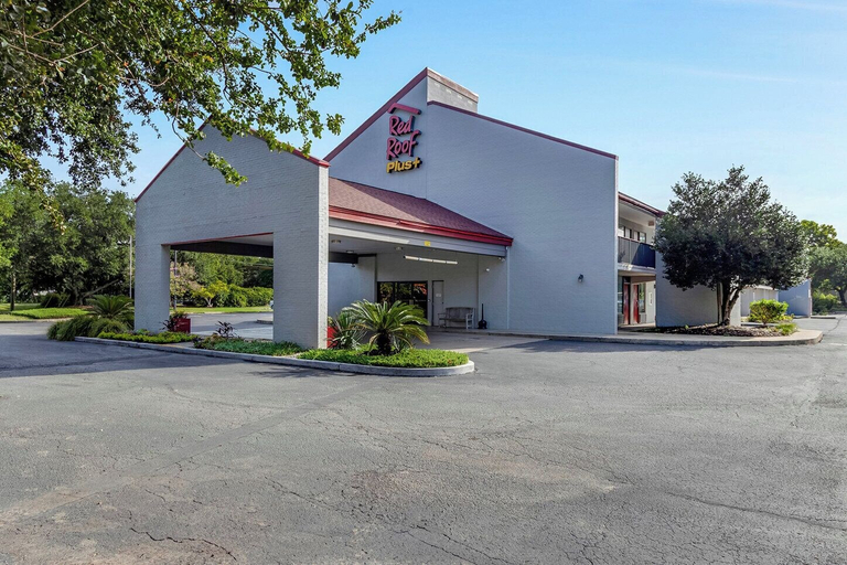Red Roof Inn PLUS+ Mt Pleasant - Patriots Point, Charleston