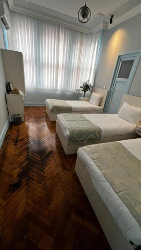 Bedroom 3, Bali Star City Hotel, Beyoğlu