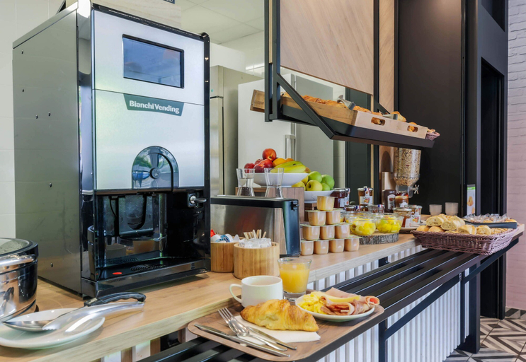 Food & Drinks 5, B&B HOTEL Thionville Centre Gare, Moselle