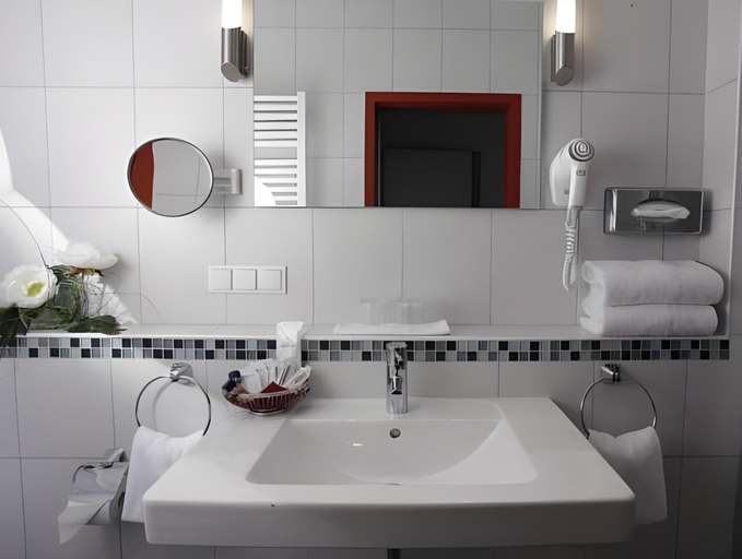 Bathroom 8