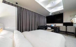 Others 2, Seongnam Hotel Dear, Seongnam