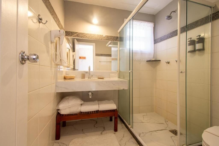 Bathroom 5, Pedra da Laguna Boutique Hotel & SPA, Armação dos Búzios
