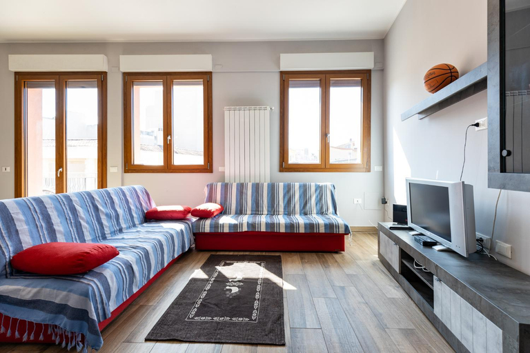 Others 2, Relis rooms, Cagliari