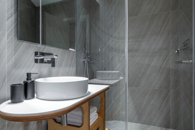 Bathroom 3, Maison Bucarest Apartments by Olala Homes, Municipiul Bucuresti
