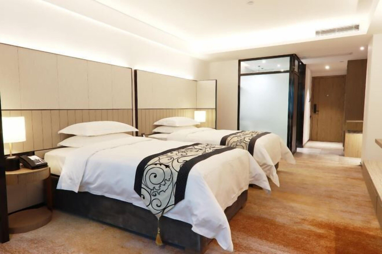 Bedroom 14