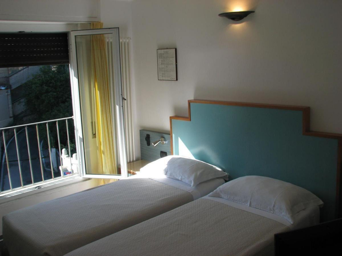 Bedroom 9