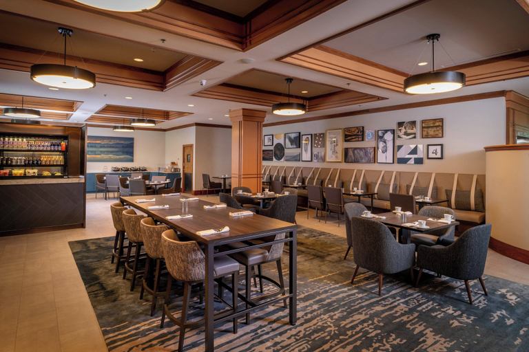 Food & Drinks 5, Delta Hotels by Marriott Huntington Mall, Cabell