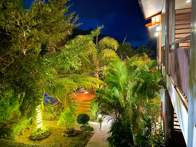 Exterior & Views 1, Hatzanda Lanta Resort, Ko Lanta