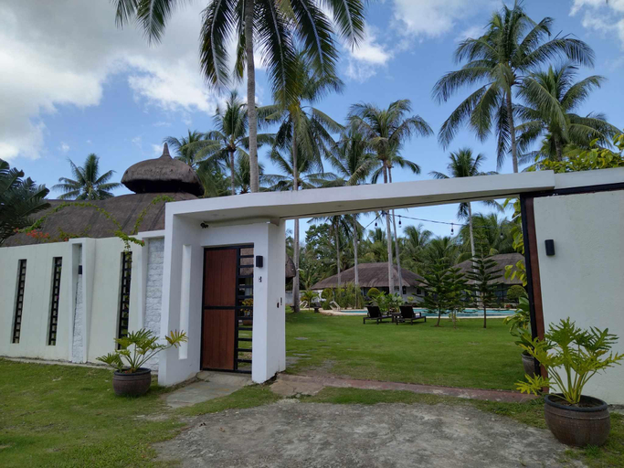 Others 3, Commander Suites de Bohol, Dauis