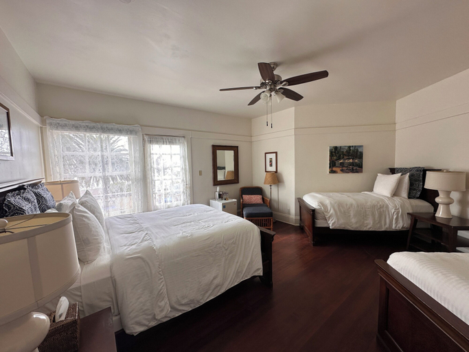 Bedroom 4, Banning House Lodge, Los Angeles