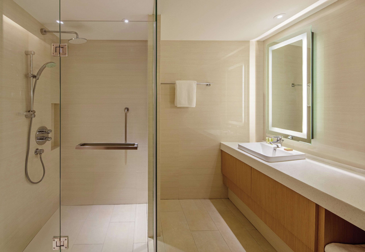 Bathroom 7